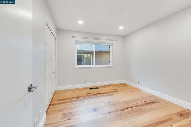 3374 Whitehaven Drive, Walnut Creek, CA 94598