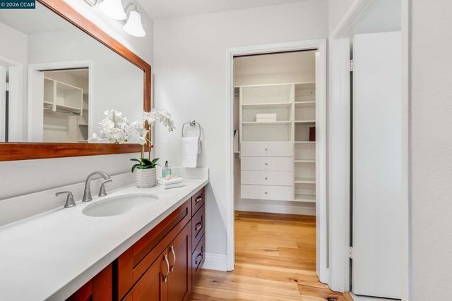 3374 Whitehaven Drive, Walnut Creek, CA 94598