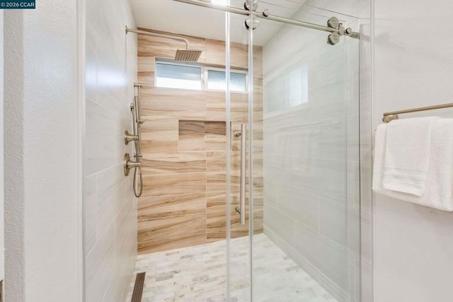 3374 Whitehaven Drive, Walnut Creek, CA 94598