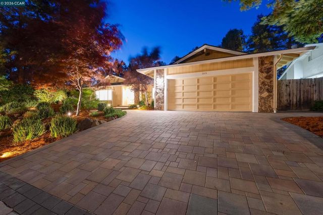 3374 Whitehaven Drive, Walnut Creek, CA 94598