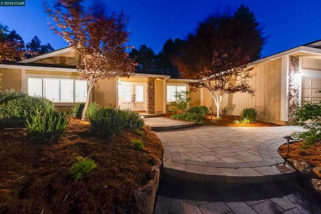 3374 Whitehaven Drive, Walnut Creek, CA 94598