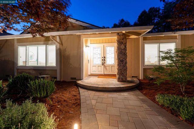 3374 Whitehaven Drive, Walnut Creek, CA 94598