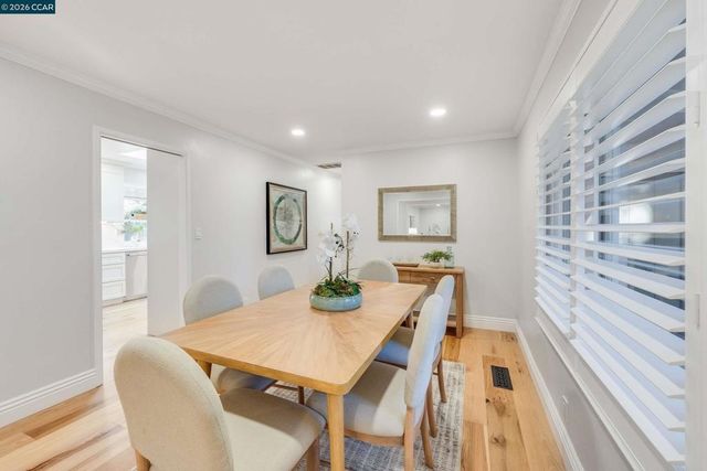 3374 Whitehaven Drive, Walnut Creek, CA 94598