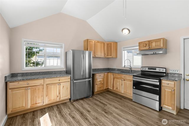 1702 Bay Avenue, Ocean Park, WA 98640