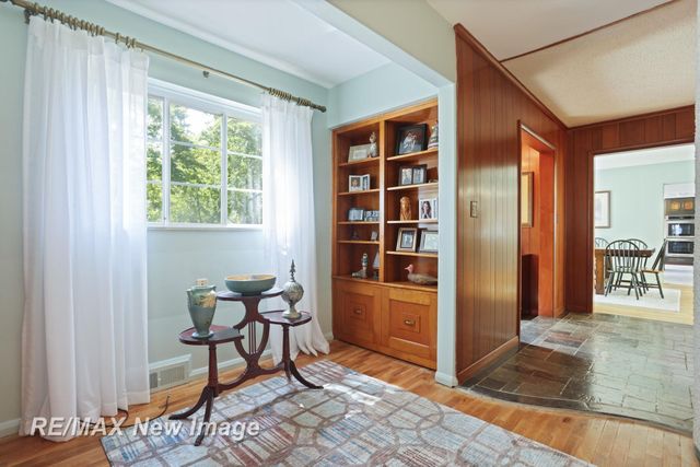 2309 Nurmi Drive, Bay City, MI 48708