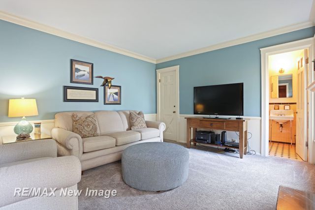 2309 Nurmi Drive, Bay City, MI 48708