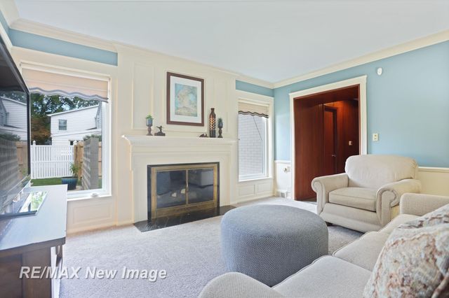 2309 Nurmi Drive, Bay City, MI 48708