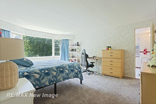 2309 Nurmi Drive, Bay City, MI 48708