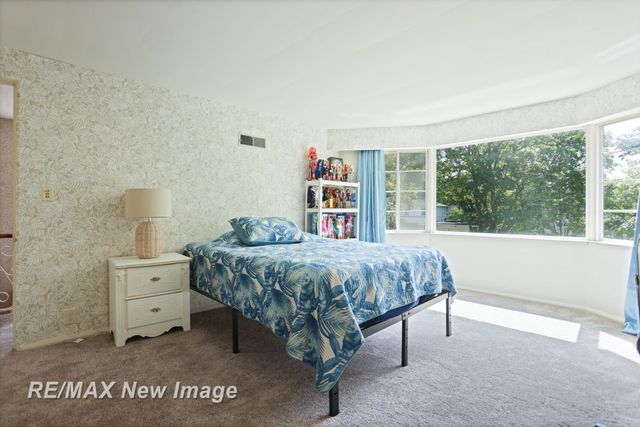 2309 Nurmi Drive, Bay City, MI 48708