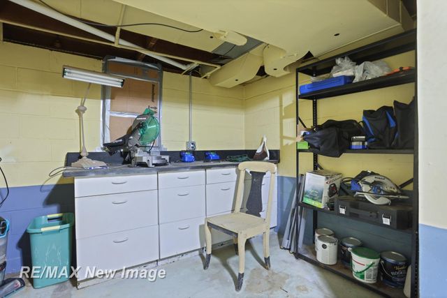 2309 Nurmi Drive, Bay City, MI 48708