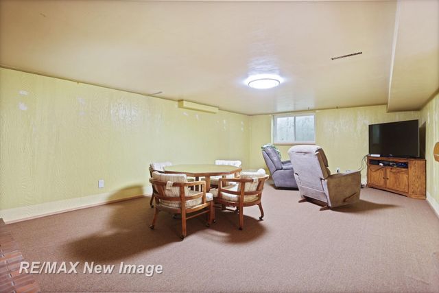 2309 Nurmi Drive, Bay City, MI 48708