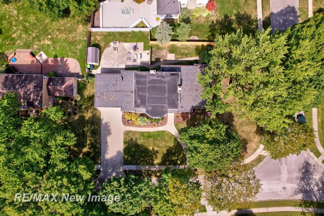 2309 Nurmi Drive, Bay City, MI 48708