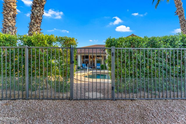 16134 W ROANOKE Avenue, Goodyear, AZ 85395