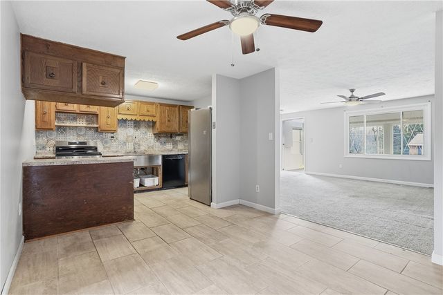 3143 New Hampshire Drive, Lower Burrell, PA 15068