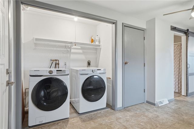 3143 New Hampshire Drive, Lower Burrell, PA 15068