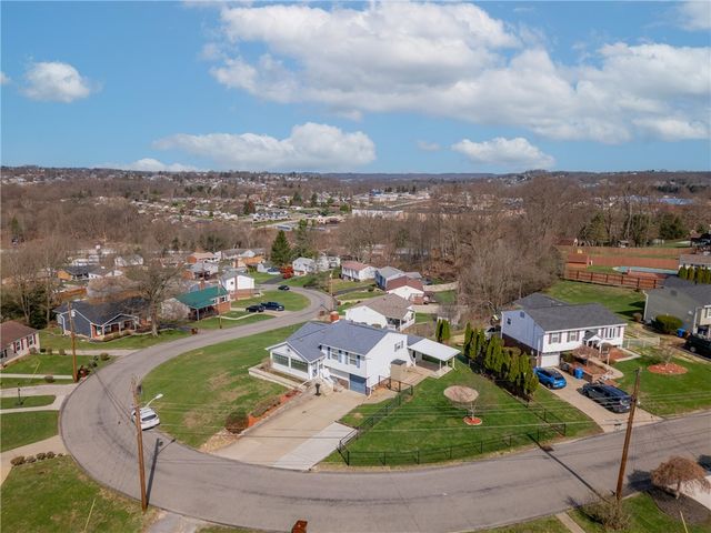 3143 New Hampshire Drive, Lower Burrell, PA 15068