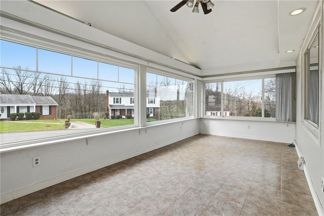 3143 New Hampshire Drive, Lower Burrell, PA 15068