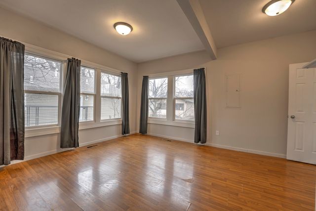 917 4th Ave. NW, Minot, ND 58703