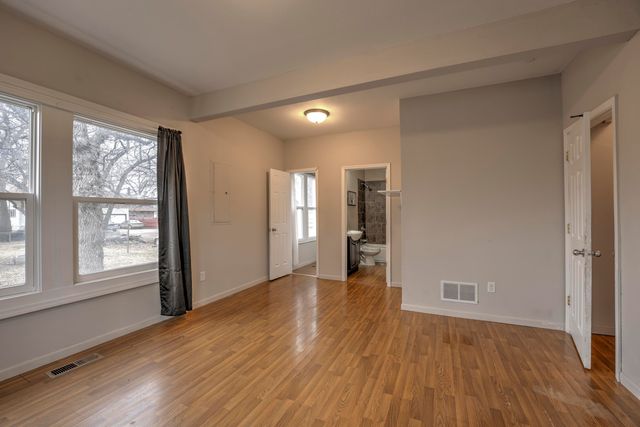 917 4th Ave. NW, Minot, ND 58703