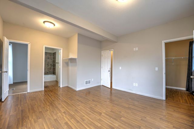 917 4th Ave. NW, Minot, ND 58703