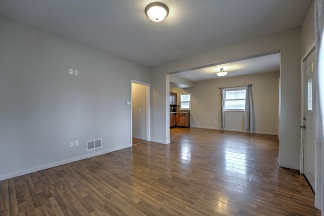 917 4th Ave. NW, Minot, ND 58703