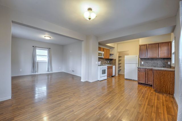 917 4th Ave. NW, Minot, ND 58703