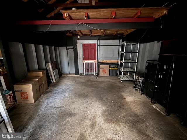 22 BRENWAL AVE, Trenton, NJ 08618
