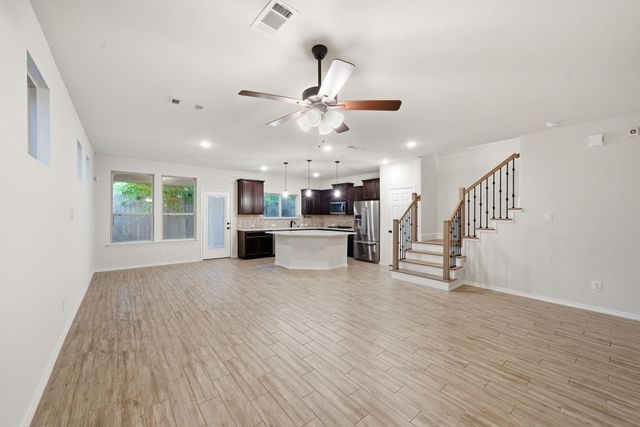 8663 Cedardale Park Drive, Houston, TX 77063