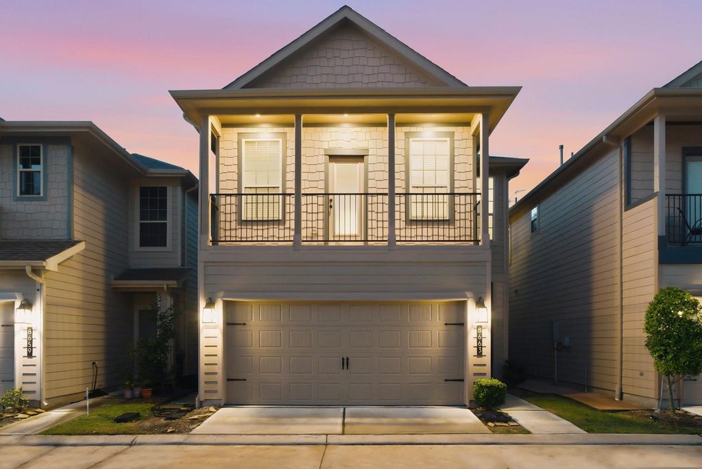 8663 Cedardale Park Drive, Houston, TX 77063