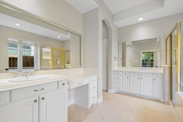 2635 Katie Harbor Drive, Manvel, TX 77578