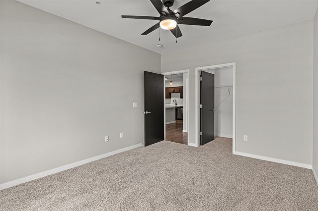 2877 Spring Rose Circle 107, Coralville, IA 52241