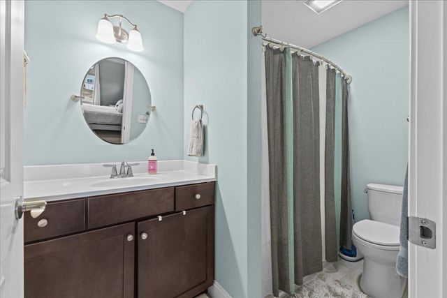 150 Rye Circle, South Burlington, VT 05403
