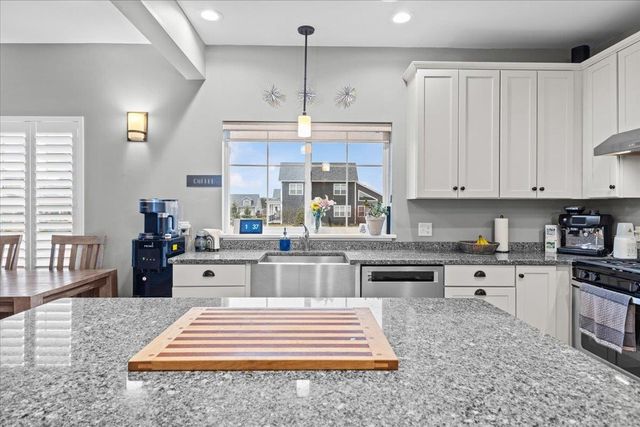 150 Rye Circle, South Burlington, VT 05403