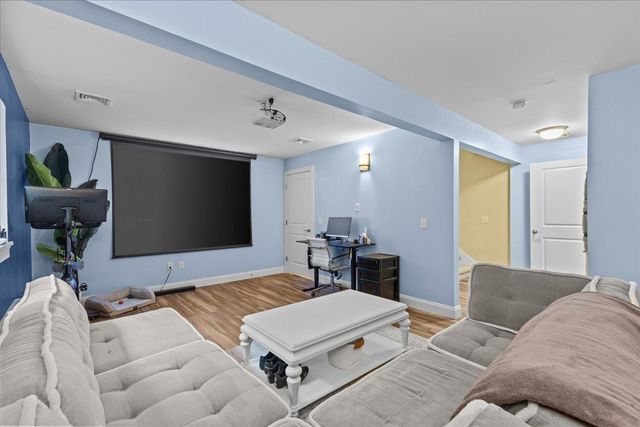 150 Rye Circle, South Burlington, VT 05403