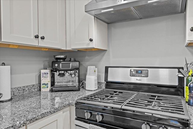 150 Rye Circle, South Burlington, VT 05403
