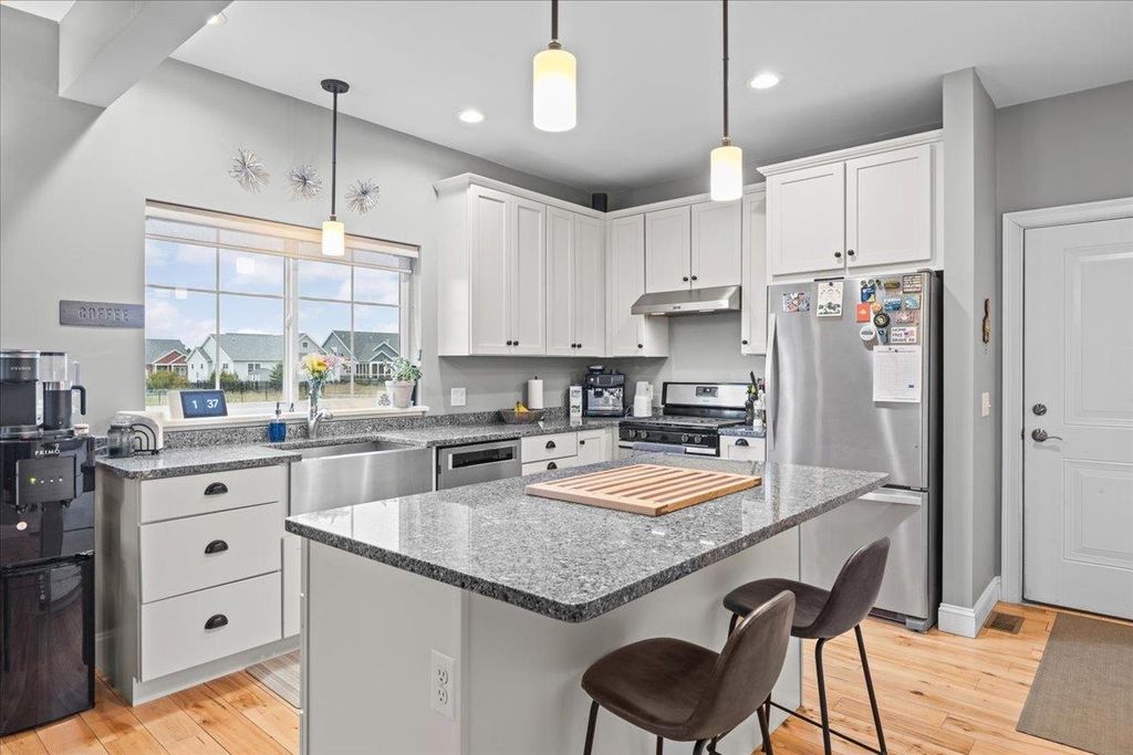 150 Rye Circle, South Burlington, VT 05403