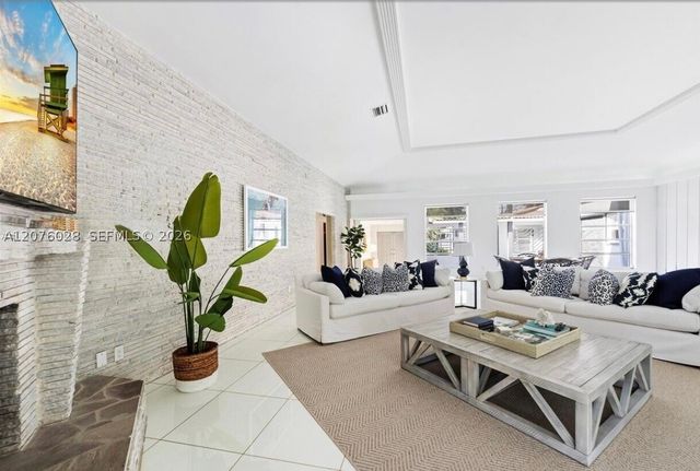 1025 Belle Meade Island Dr, Miami, FL 33138