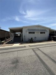 1895 W Devonshire 20, Hemet, CA 92545