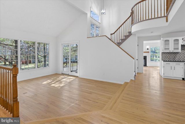 1 CRANBERRY CT, Princeton, NJ 08540