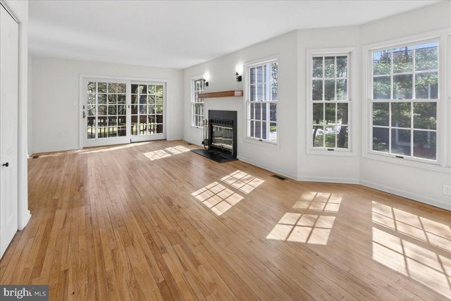1 CRANBERRY CT, Princeton, NJ 08540