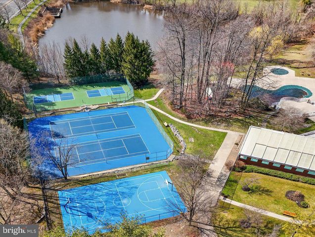 1 CRANBERRY CT, Princeton, NJ 08540