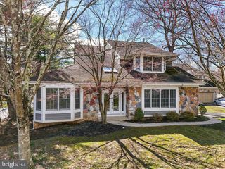 1 CRANBERRY CT, Princeton, NJ 08540