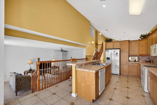 2008 Reston Circle, Royal Palm Beach, FL 33411