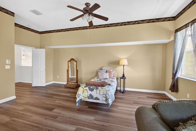 2008 Reston Circle, Royal Palm Beach, FL 33411