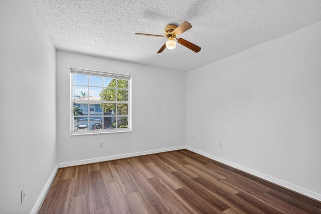 2008 Reston Circle, Royal Palm Beach, FL 33411