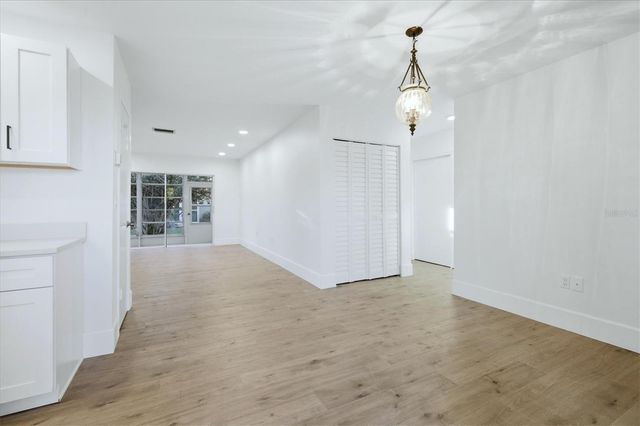 3504 38TH STREET W, Bradenton, FL 34205