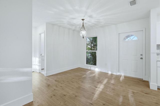 3504 38TH STREET W, Bradenton, FL 34205