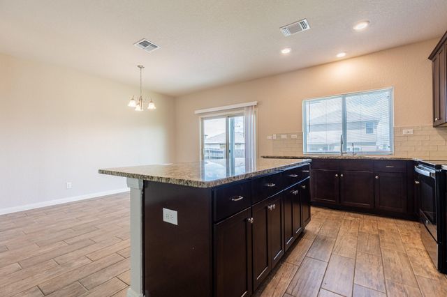 746 Farmers Dell ST, New Braunfels, TX 78130