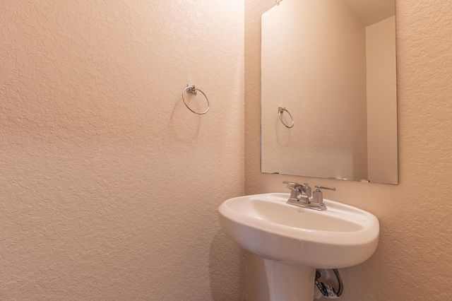 746 Farmers Dell ST, New Braunfels, TX 78130