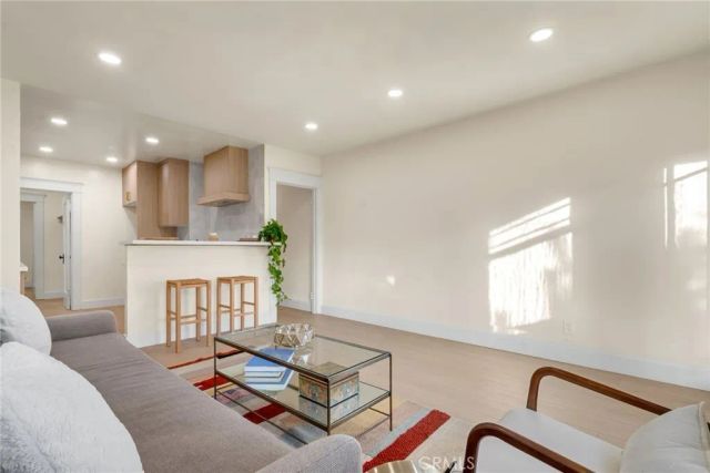 4027 E 11th, Long Beach, CA 90804
